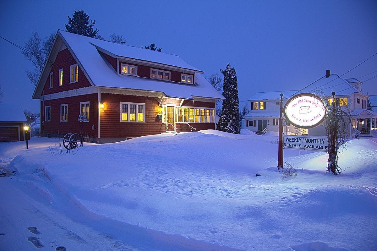 Old Iron Inn Bed And Breakfast Caribou ภายนอก รูปภาพ